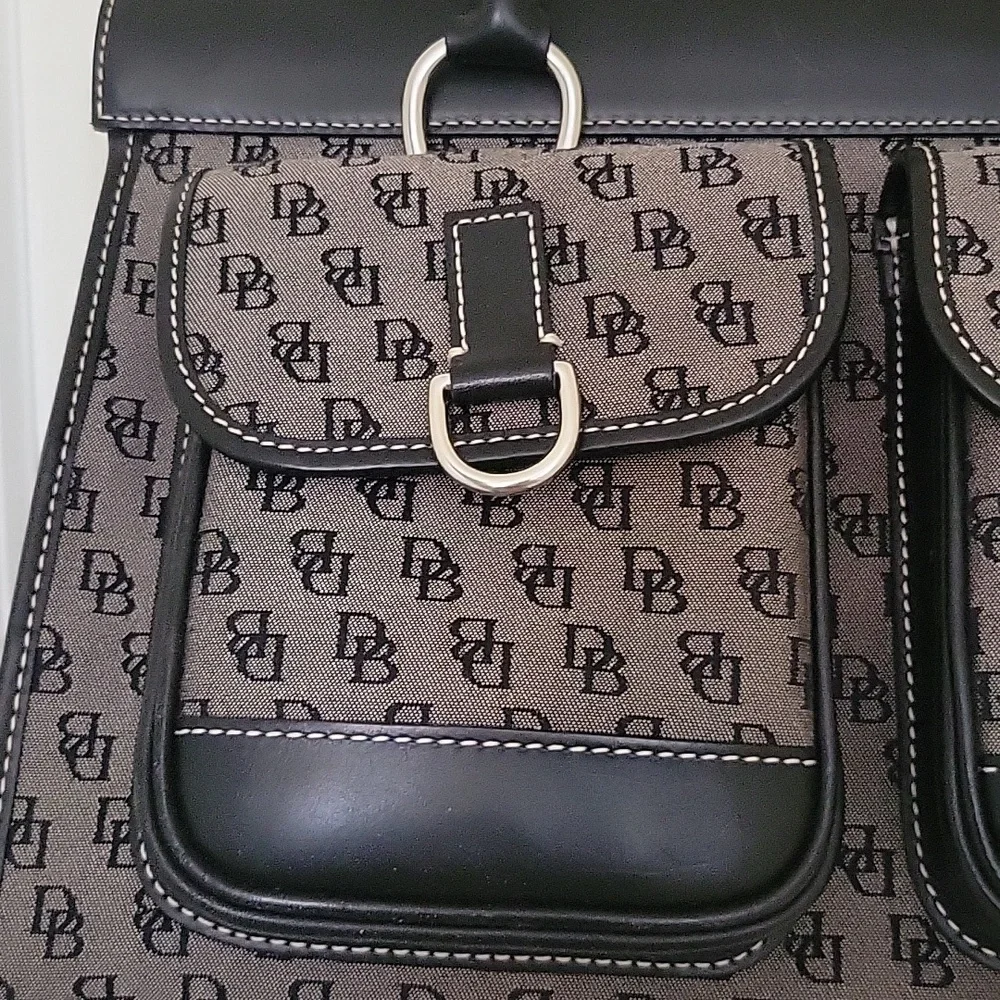 Dooney & Bourke Gray Canvas Black Leather Trim Satchel Shoulder Bag - Picture 3 of 16
